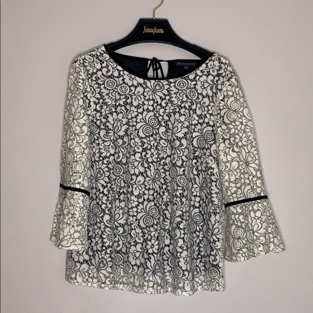 Adrianna Papell white lace Victorian boho 3/4 bell sleeve romantic top new w tag